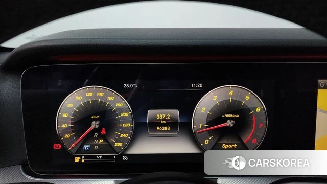 Mercedes-Benz E-Class W213 id 4557392 из Кореи 34