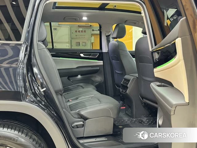 Volkswagen Tourang id 4213607 из Китая 12