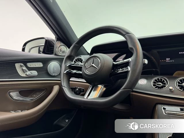 Mercedes-Benz E-class id 4258186 из Китая 26