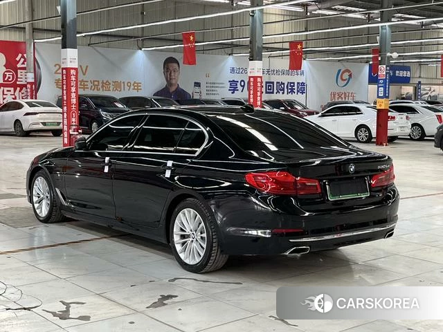 BMW 5 series PHEV id 4261479 из Китая 16