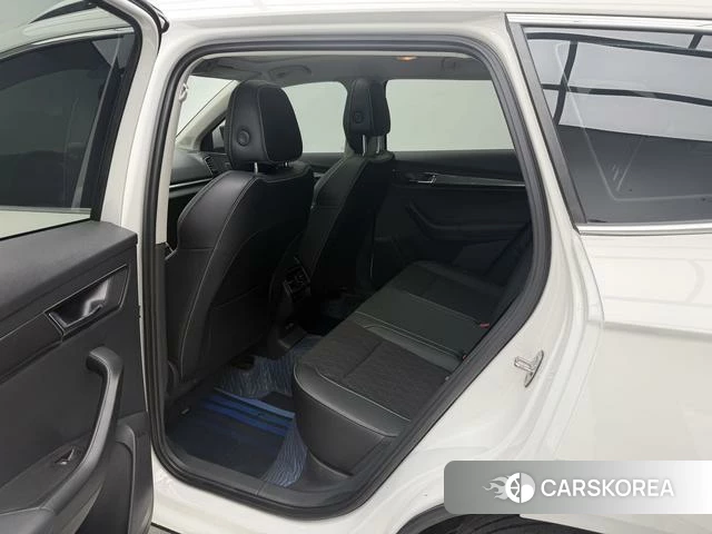 Skoda Krok id 4400023 из Китая 16