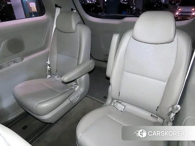 Kia The New Carnival id 3520601 из Кореи 18