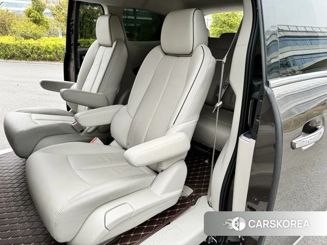 Buick GL8 id 4209464 из Китая 10