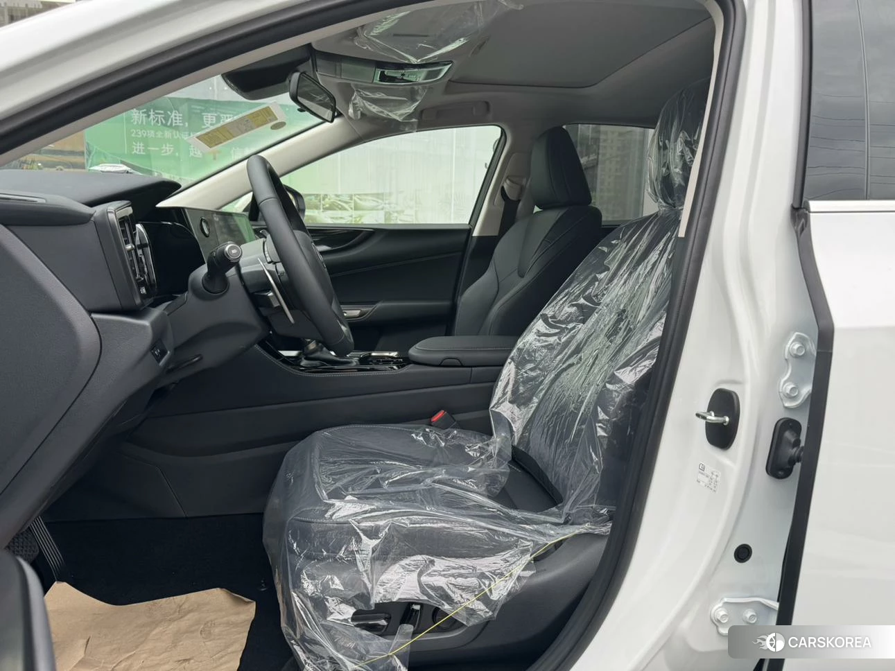 Lexus NX id 4462133 из Китая 8