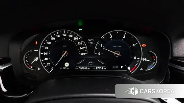 BMW 5 Series (G30) id 3357295 из Кореи 18