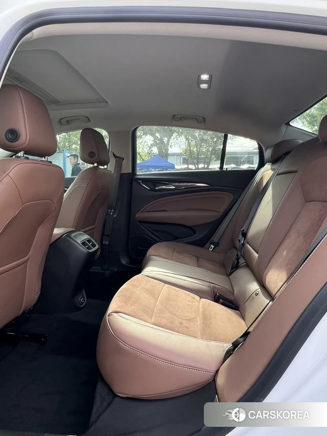Buick Regal id 4240408 из Китая 21