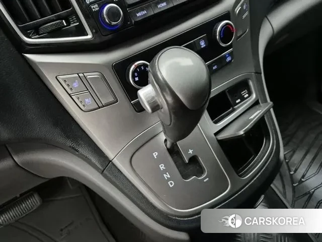 Hyundai The New Grand Starex id 3504232 из Кореи 16