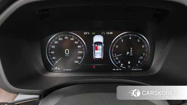 Volvo XC60 second Generation id 4604277 из Кореи 33