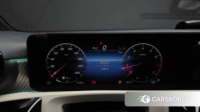 Mercedes-Benz A-Class W177 id 3933946 из Кореи 18