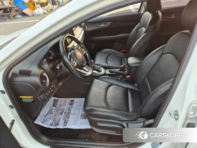 Kia Come New K3 id 3873636 из Кореи 14