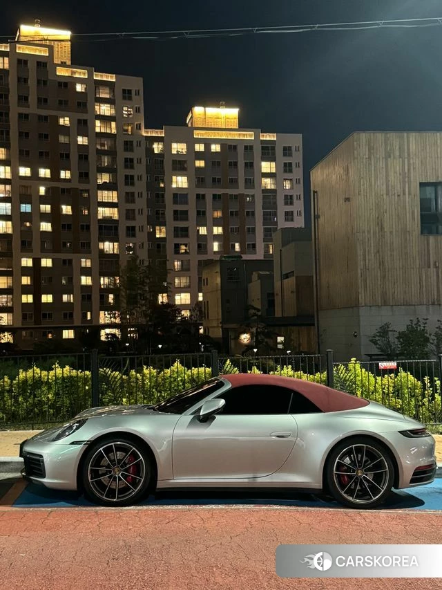 Porsche 911(992) id 4614825 из Кореи 9