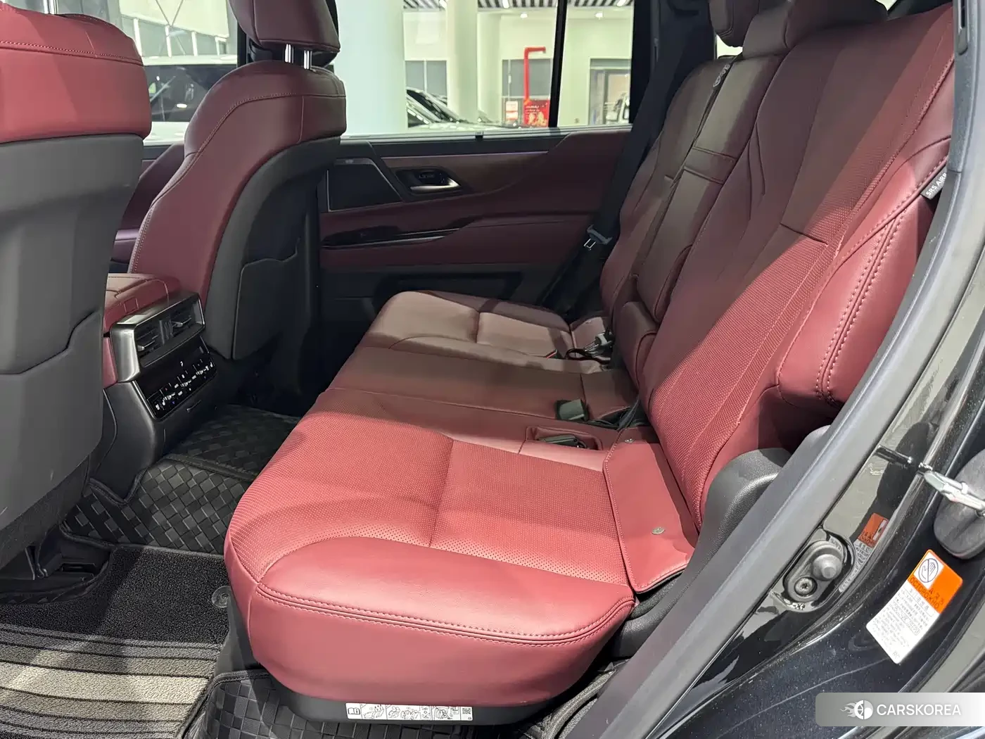Lexus LX id 4546061 из Китая 18