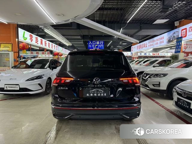 Volkswagen Tiguan L id 4256673 из Китая 8