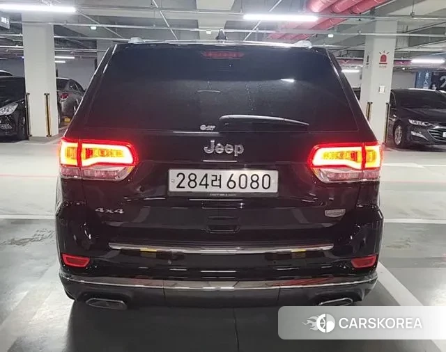 Jeep Grand Cherokee id 2970934 из Кореи 18
