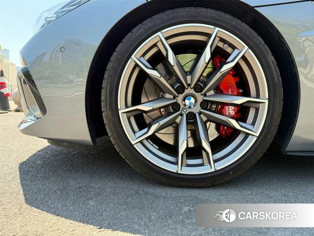 BMW Z4 id 4256521 из Китая 9