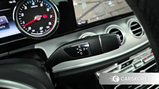 Mercedes-Benz E-Class W213 id 4180355 из Кореи 18