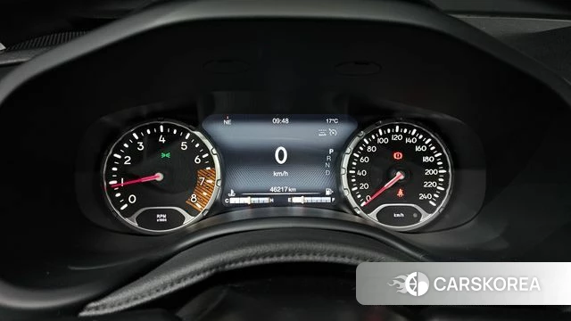 Jeep Renegade id 4188113 из Кореи 18