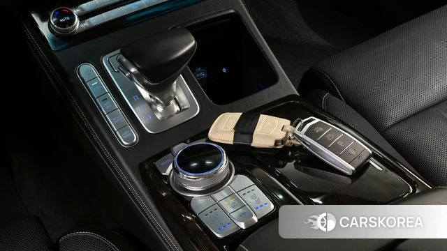 Genesis G90 id 4180150 из Кореи 18