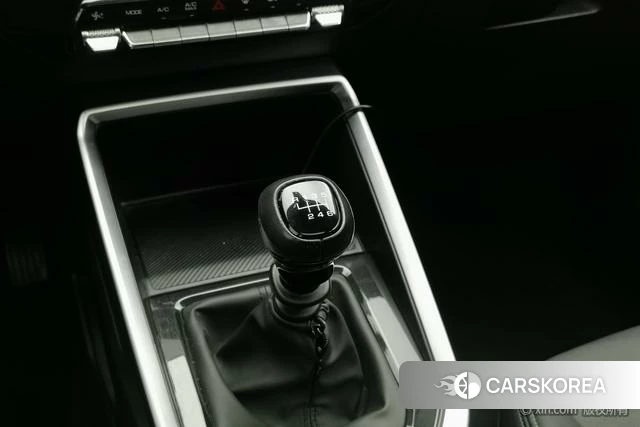 Wuling Automobile Wuling Xingchi id 4210630 из Китая 22