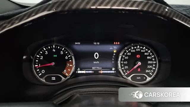 Jeep Renegade id 3656034 из Кореи 18