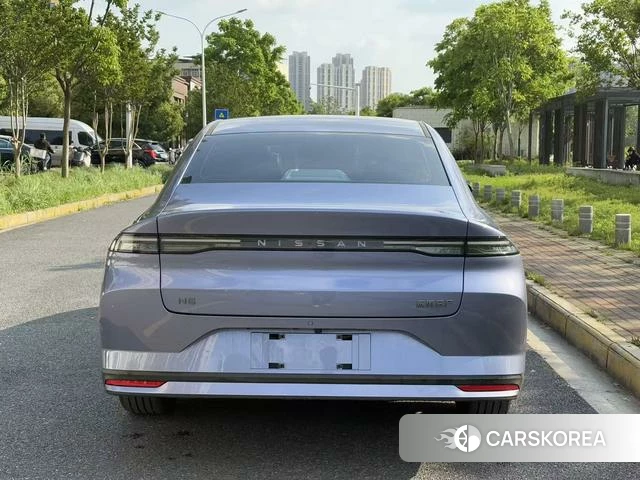 Nissan N6 id 4265650 из Китая 8