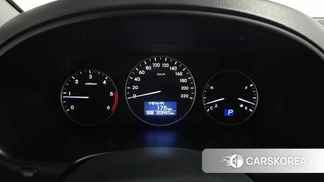 Hyundai The New Grand Starex id 4020681 из Кореи 18