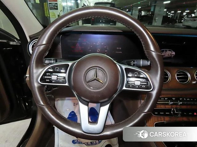 Mercedes-Benz E-Class W213 id 3792469 из Кореи 17