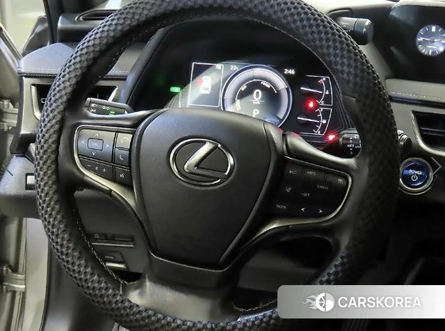 Lexus UX250h id 4680220 из Кореи 17