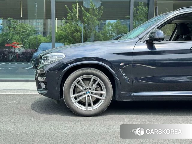 BMW X3 id 4333676 из Китая 12