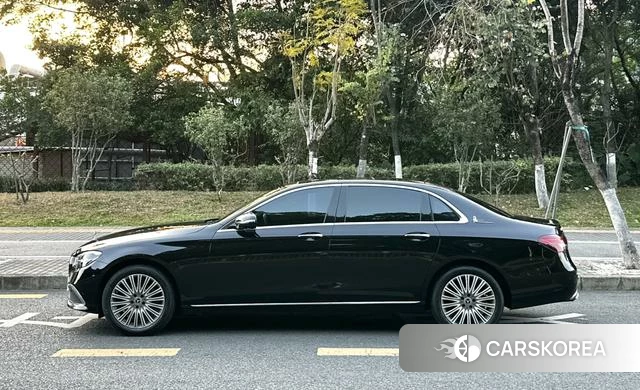 Mercedes-Benz E-class id 4306843 из Китая 14