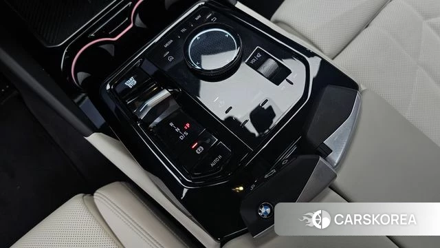 BMW 5 Series (G60) id 4279740 из Кореи 32