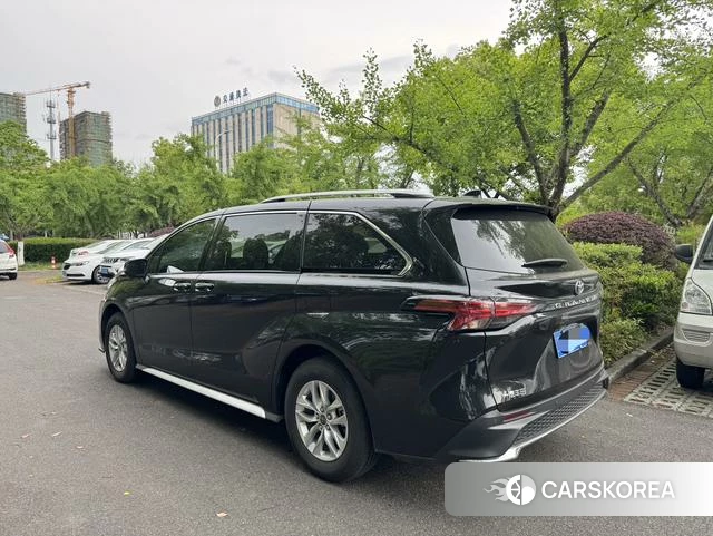 Toyota Grevia id 4321137 из Китая 11