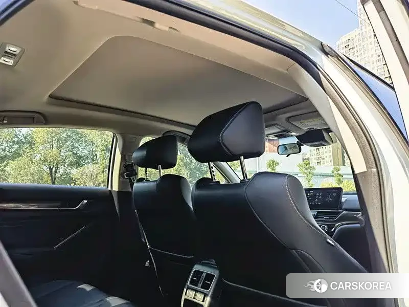 Honda Accord id 4539269 из Китая 13