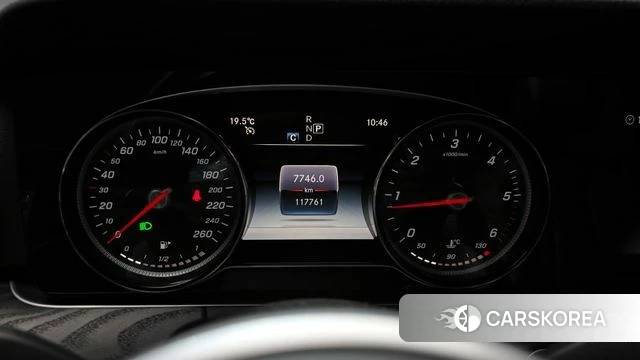 Mercedes-Benz E-Class W213 id 3936592 из Кореи 18