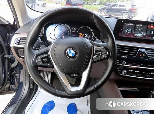 BMW 5 Series (G30) id 4197043 из Кореи 18