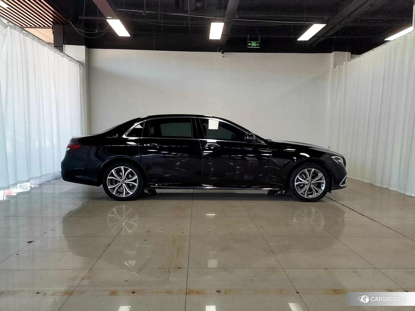 Mercedes-Benz E-Class id 4510839 из Китая 18
