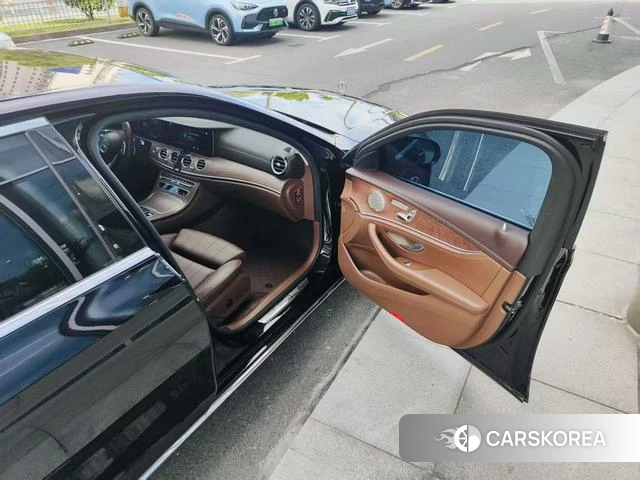 Mercedes-Benz E-class id 4298260 из Китая 20