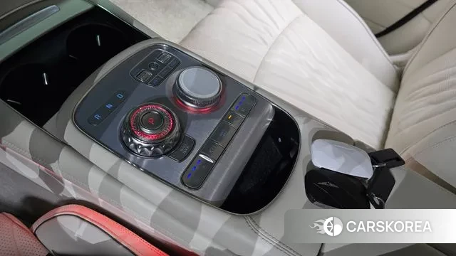 Genesis G90 (RS4) id 3770982 из Кореи 18