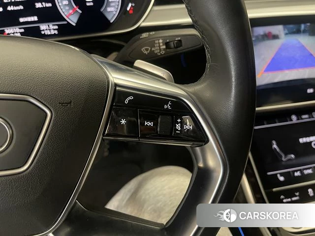Audi A8 id 4272554 из Китая 27