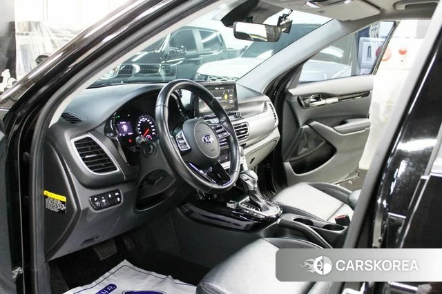 Kia Seltos id 4486729 из Кореи 18