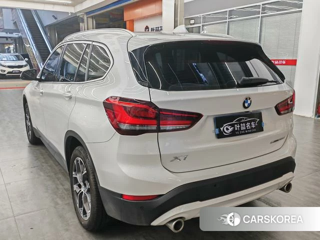 BMW X1 id 3919272 из Китая 8