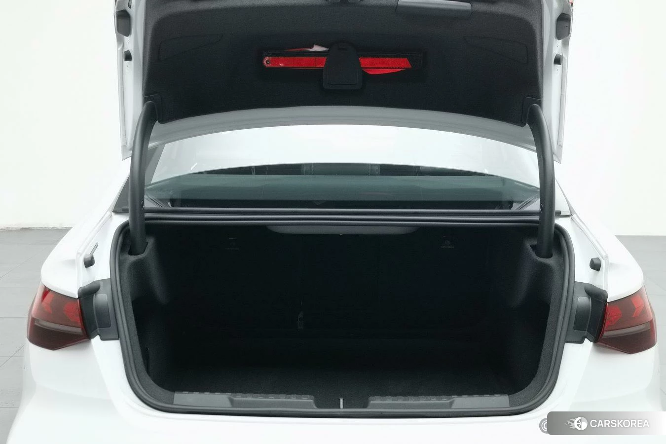 Audi A3 id 4492731 из Китая 22