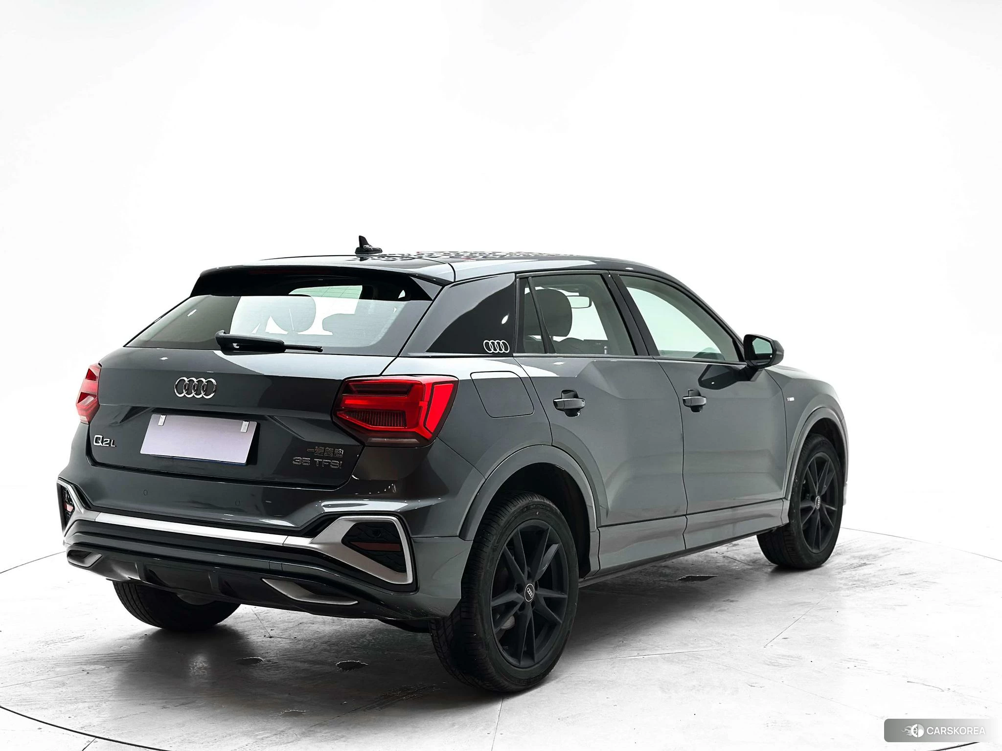 Audi Q2L id 4485323 из Китая 22