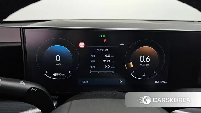 Hyundai Grandeur (GN7) id 4408286 из Кореи 18