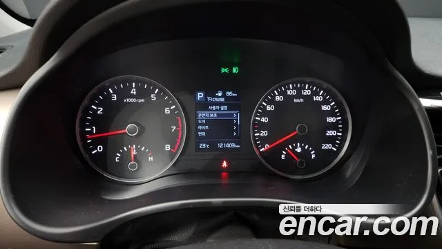 Kia Stonic id 2807878 из Кореи 18