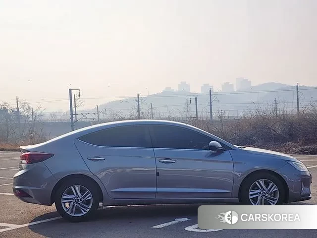 Hyundai The New Avante AD id 3292181 из Кореи 18