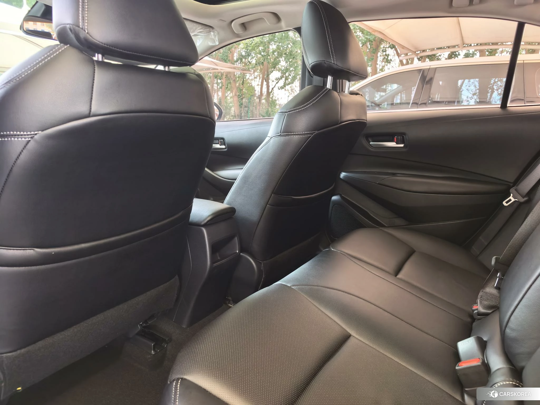 Toyota Corolla id 4514897 из Китая 16