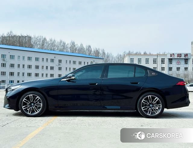 BMW 5 series id 4257488 из Китая 21