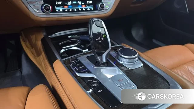 BMW 7 Series (G11) id 3764545 из Кореи 18