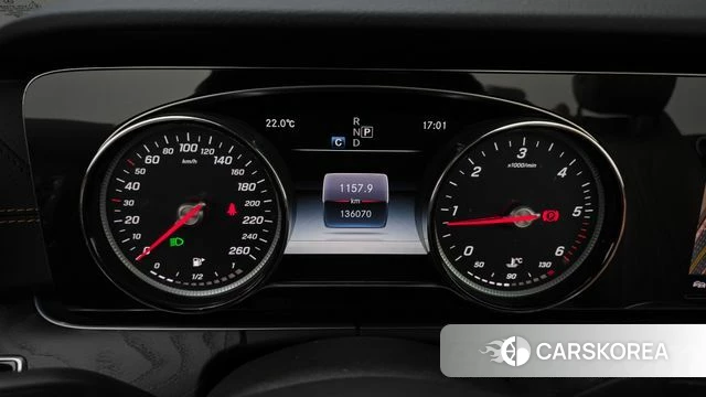 Mercedes-Benz E-Class W213 id 4496804 из Кореи 27